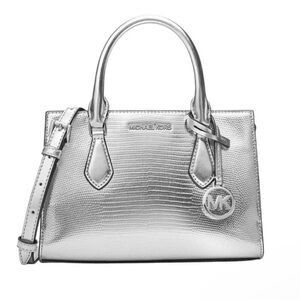 NWT Michael Kors Sheila Small Crossbody Satchel Purse Bag ♥️NEW IN PACKAGING♥️